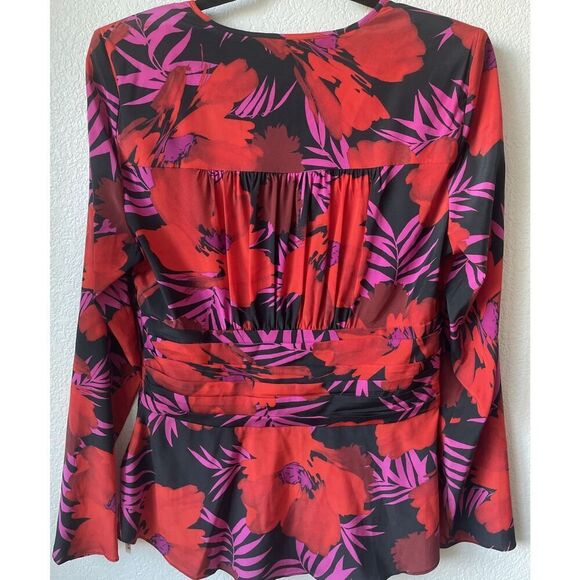 Veronica Beard 100% Silk Blouse Women Red Pevero Ruched Floral Button Size 12 - Picture 3 of 3